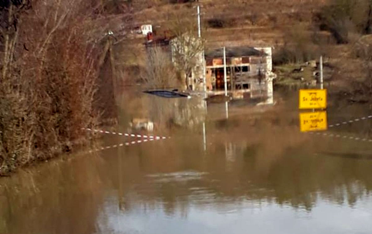 FOTO Kiša zaštopala Pazinsku jamu, voda je bila visoka 50 metara