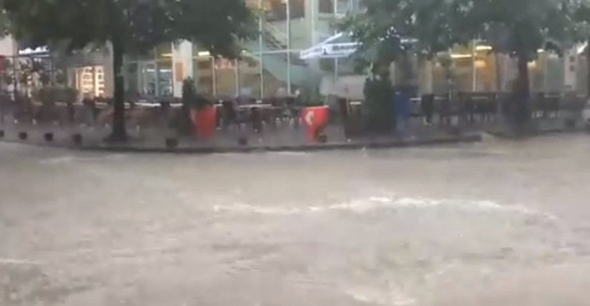 Olujno nevrijeme potopilo Mostar, pogledajte poplavljene ulice