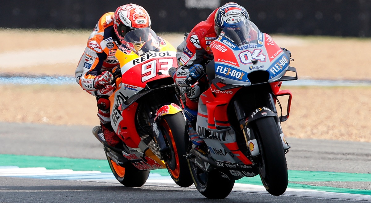 Proklizavanja i luda pretjecanja: Pogledajte epsku završnicu zadnje MotoGP utrke