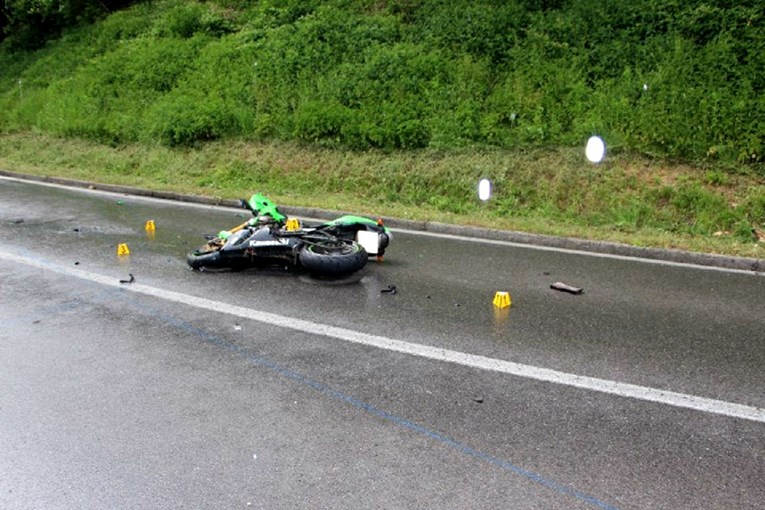 Detalji nesreće na Korčuli: Motorist bježao od policije, zabio se u zid i umro