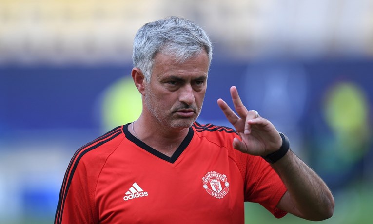 Unitedovi igrači gube strpljenje s Mourinhom: "Naporan je!"