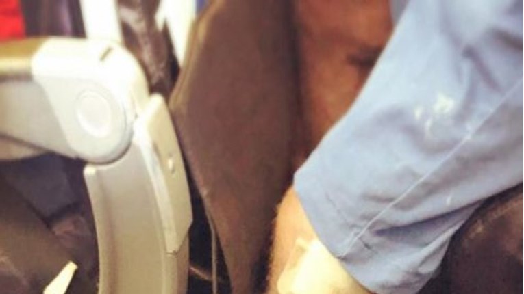 Odurna fotka putnika na letu uznemirila je ljude: "Malo sam si povratio u usta"