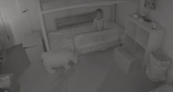 Roditelji našli bebu u hodniku, jako se iznenadili kad su pogledali sigurnosnu snimku