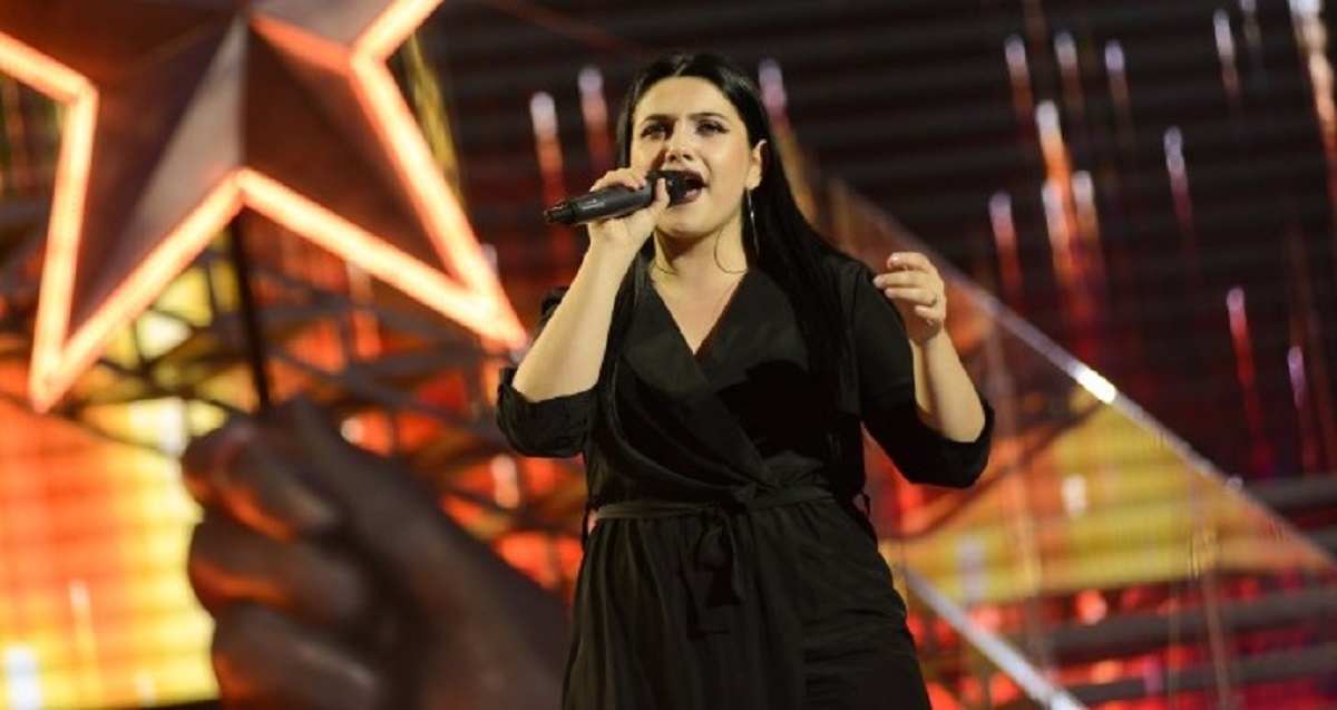 18-godišnjakinja svojim glasom glazbene face ganula do suza
