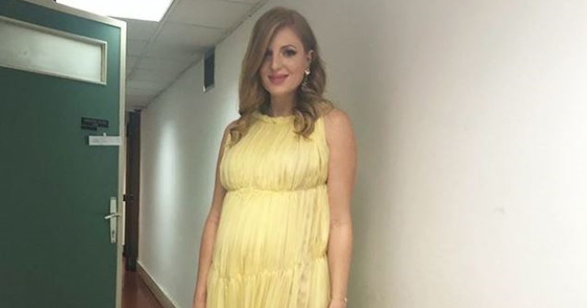 Nataša Janjić danas slavi, a pokazala je i da joj je trbuh baš narastao