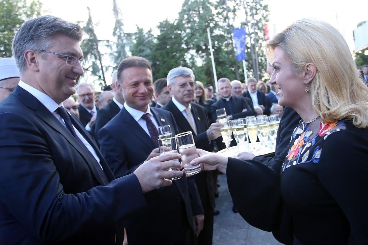 Nije šala, HDZ je konferenciju u Bruxellesu nazvao "Uspješna priča o Hrvatskoj"