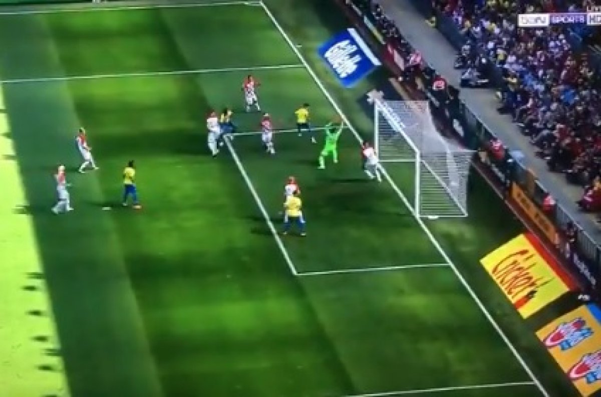 POGLEDAJTE MAJSTORIJU Neymar se poigrao s hrvatskom obranom i probio Subašića