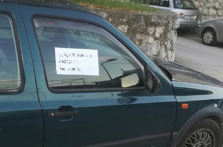 "Oglas" na prozoru auta u Splitu ispao je prosta prijetnja ljubavnici