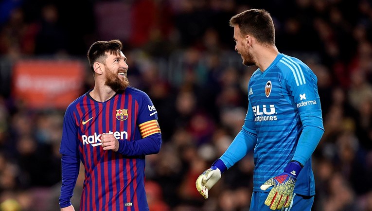 Službeno: Barcelona kupila golmana od Valencije. Zašto je taj transfer sumnjiv?