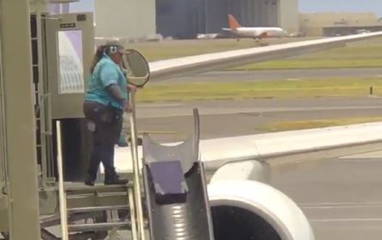 Putnica nije mogla vjerovati što zaposlenica zračne luke radi s prtljagom