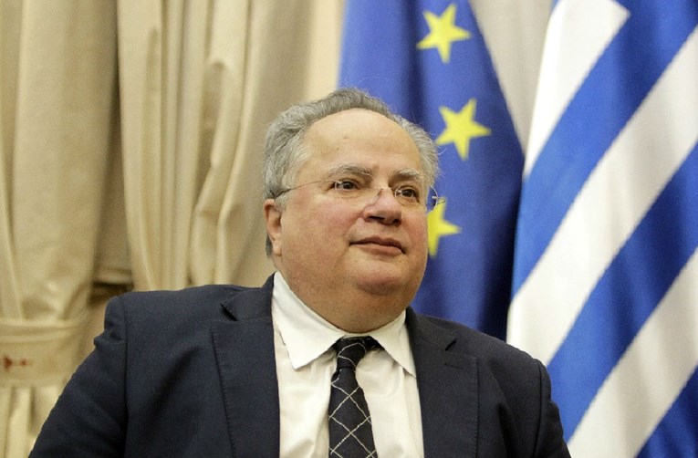 Grčki ministar vanjskih poslova dao ostavku