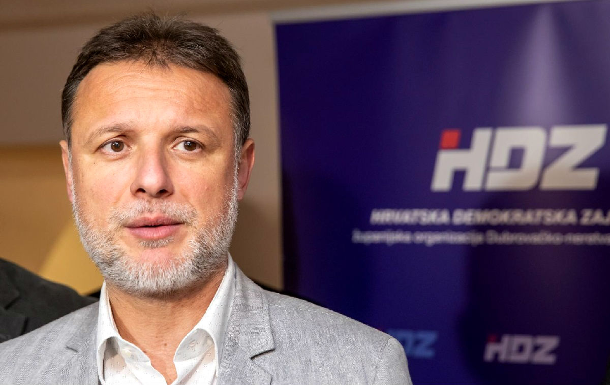 Njonjo tvrdi da nema pojma o navodnom prisluškivanju Božinovića