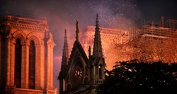 Pogledajte kako Notre-Dame izgleda iz zraka, sve je u plamenu