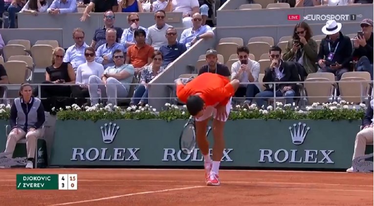 Zverev bjesnio i svađao se, a onda je Đoković napravio potez za pamćenje