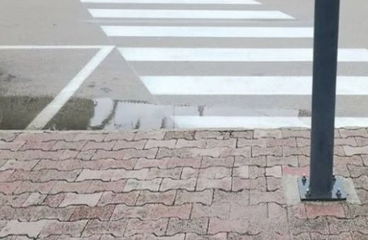Pješački iz Dalmacije nasmijava ekipu na Fejsu: "Ovo je bila neka teška veza"