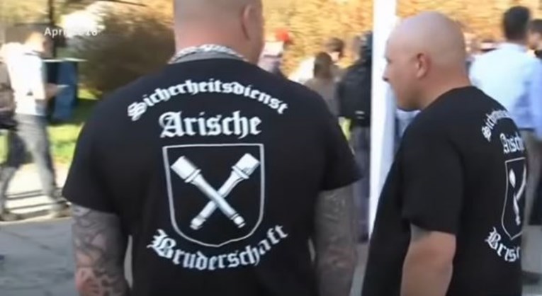 Nijemci na genijalan način prosvjeduju protiv neonacističkog festivala