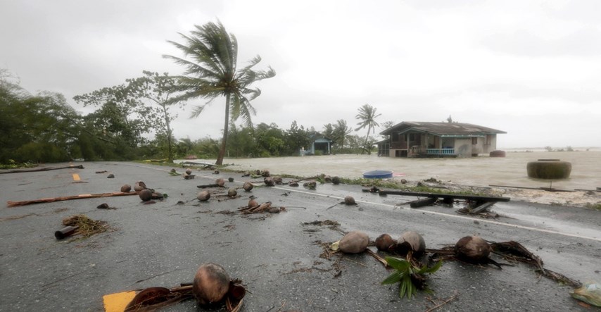 Tajland pogodila najjača oluja u zadnjih 30 godina