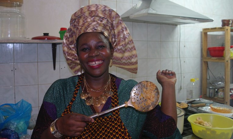 Nigerijka iz Ilice koja gladnima poklanja hranu otkrila nam je zašto to radi