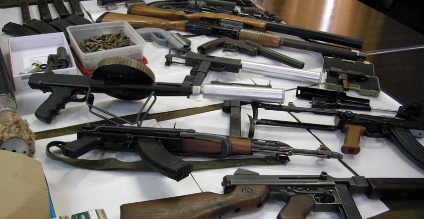 Vlada želi olakšati nabavu oružja