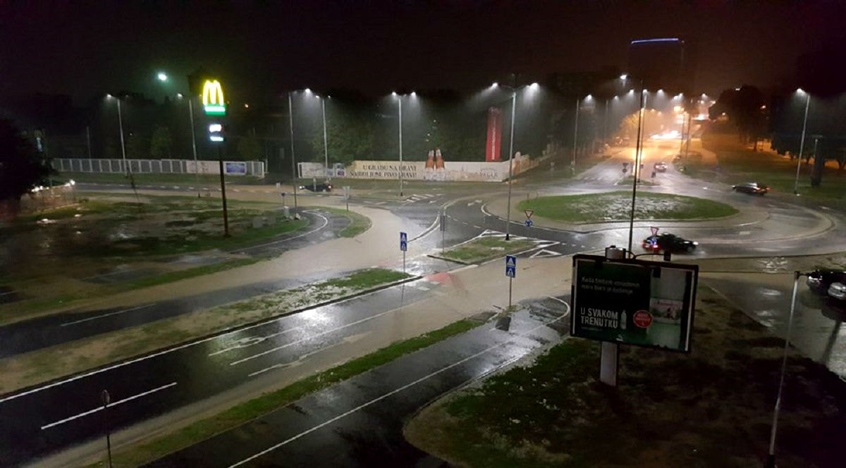 FOTO Jako nevrijeme potopilo Osijek