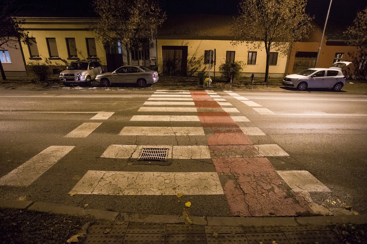 U Osijeku na pješačkom autom udario djevojku, teško je ozlijeđena