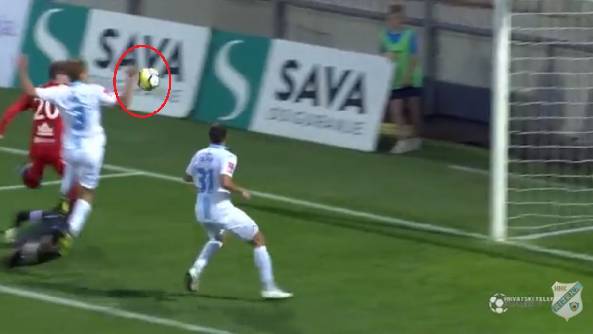 Derbi Rijeke i Osijeka obilježile sporne situacije