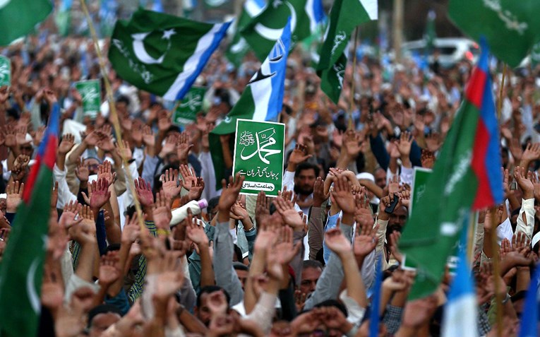 U Pakistanu uhićeno preko 1000 ljudi koji su divljali jer kršćanka nije ubijena