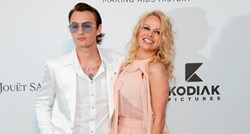 Pamela Anderson čestitala sinu rođendan, njegov je odgovor urnebesan