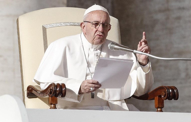 Papa Franjo opet poziva na ukidanje smrtne kazne