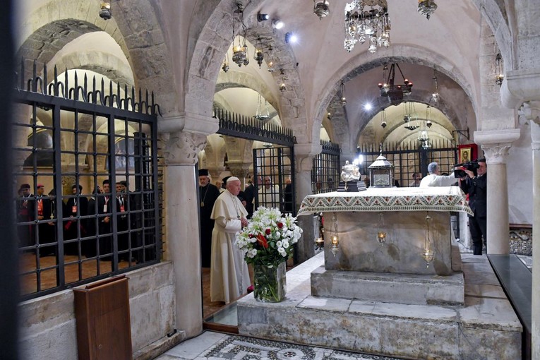 Papa: Bliski istok plače, ravnodušnost ubija