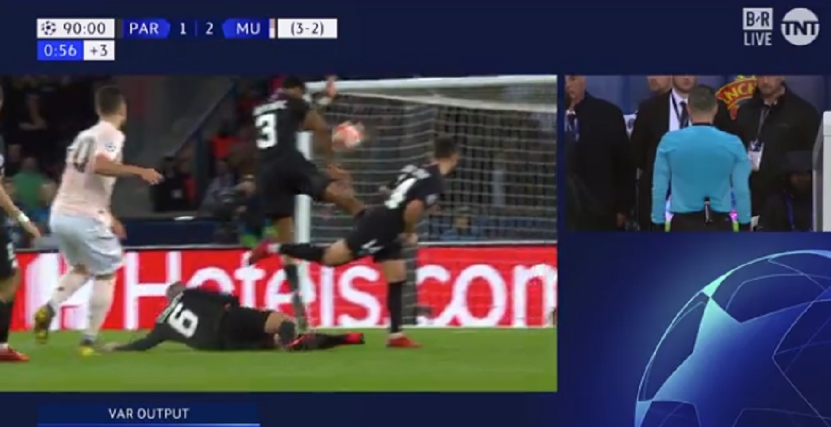ANKETA Je li ovo bio penal za Manchester United?
