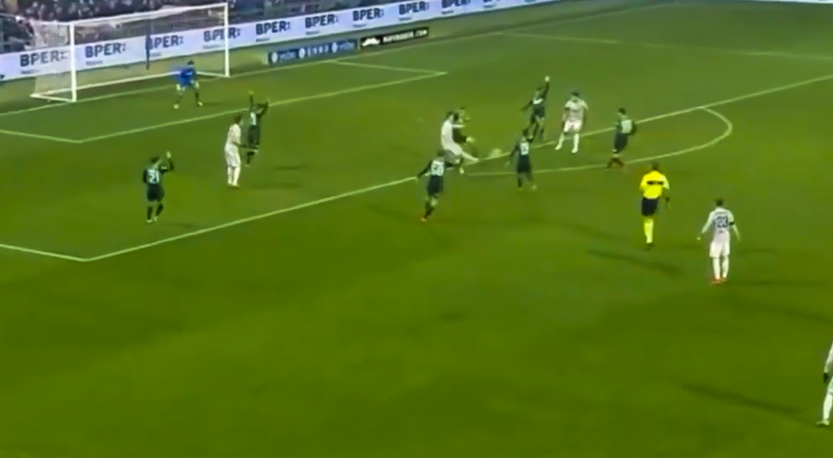 Bijesni Ronaldo loptom nokautirao suigrača