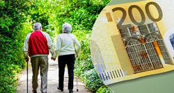 Poljska pred izbore svakom penzioneru daje 200 eura