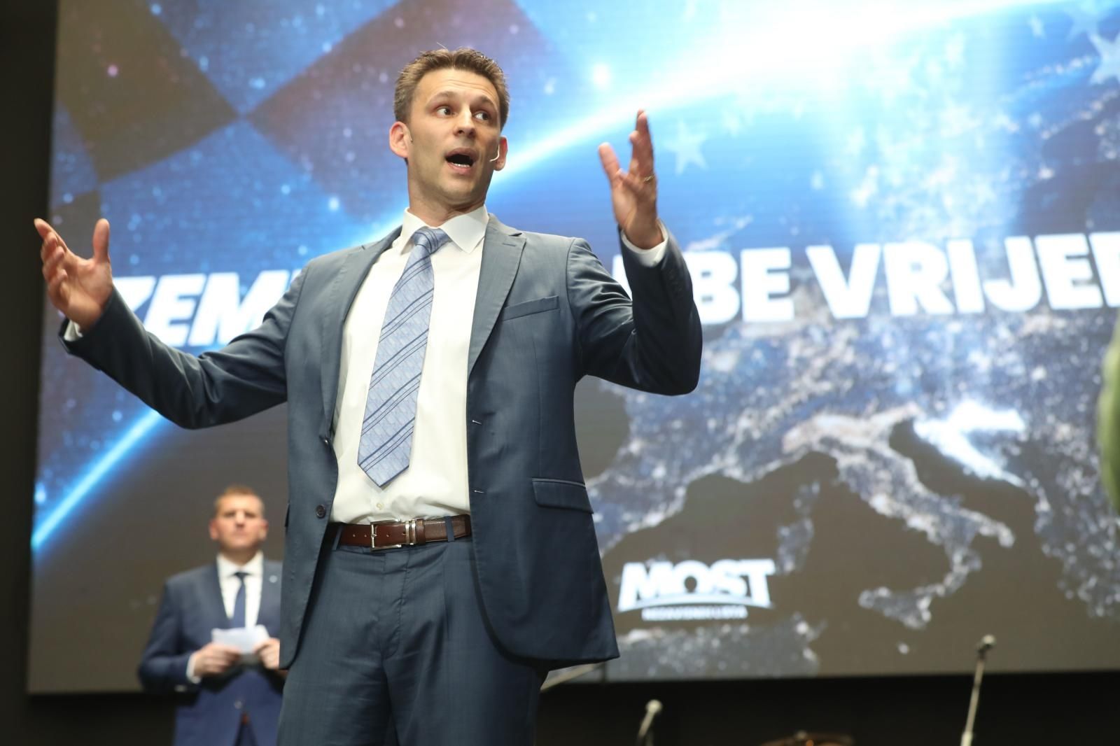 Petrov: Želim Hrvatsku u kojoj ne treba partijska knjižica