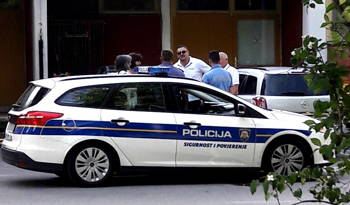 Vozač autobusa trebao je voziti djecu iz Novog Zagreba na školski izlet. Bio je pijan u 8 ujutro