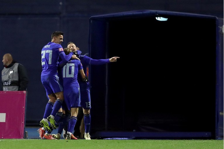 Zatvoreno za javnost: Dinamo se zagrijavao za Benficu i razbio Slovence