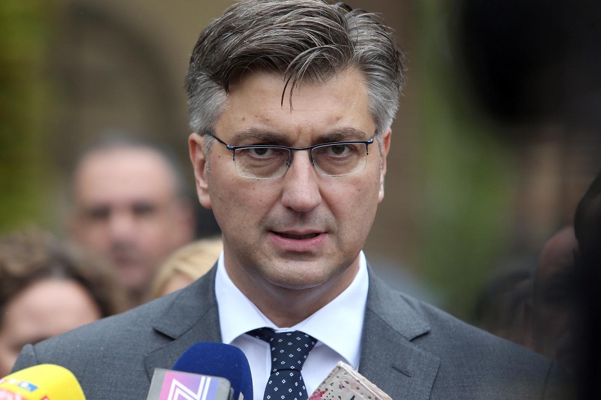 Plenković: Ako uhvatim vremena doći ću na predstavljanje knjige Martine Dalić
