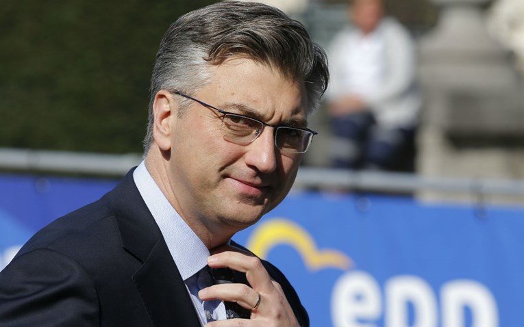 Plenković komentirao skupljanje 600 tisuća potpisa za referendum