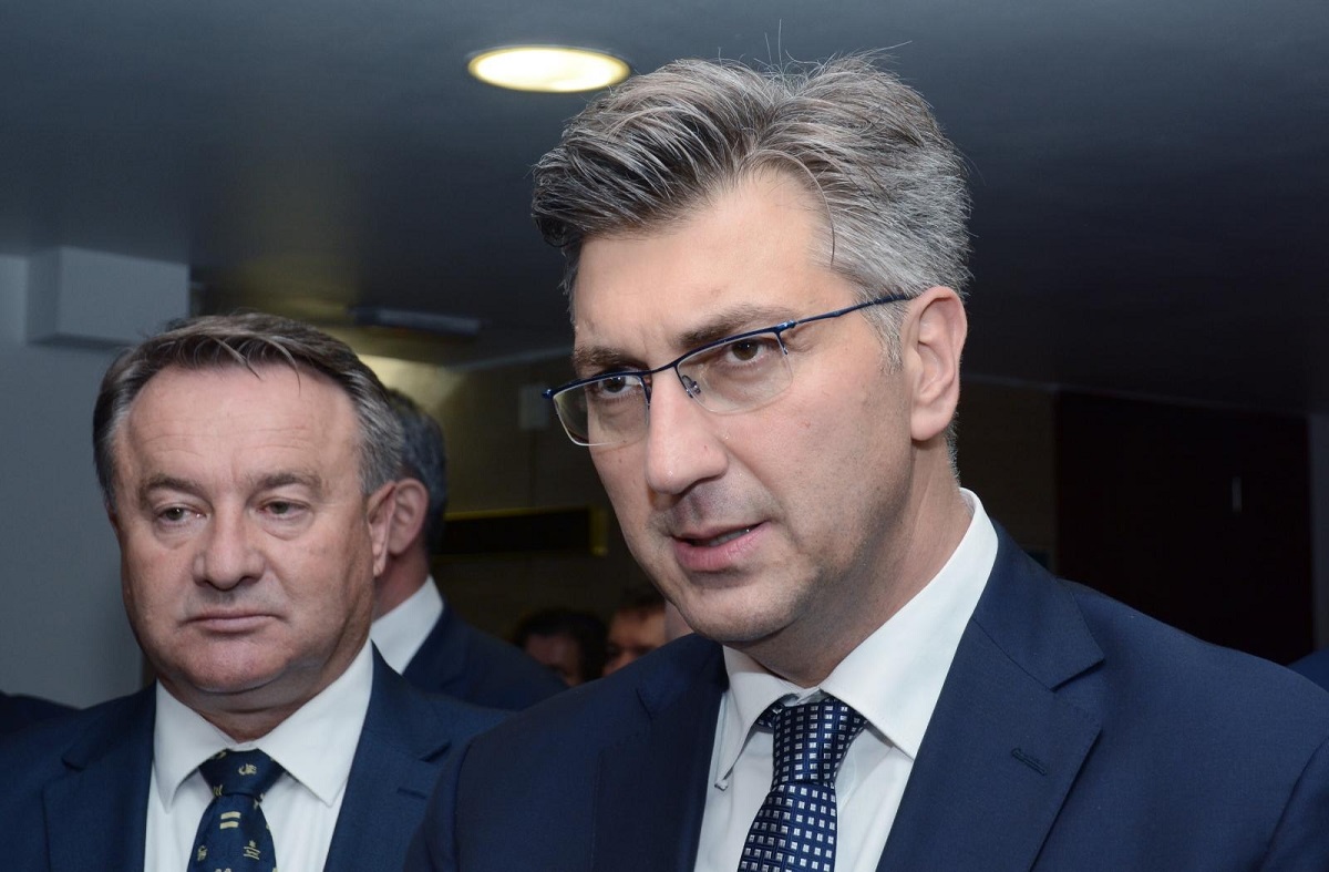 Plenković: Neka Kolinda objasni zašto je promijenila stav o Marakeškom sporazumu