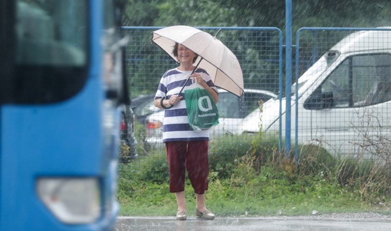 Ljetni pljusak rashladio Zagreb