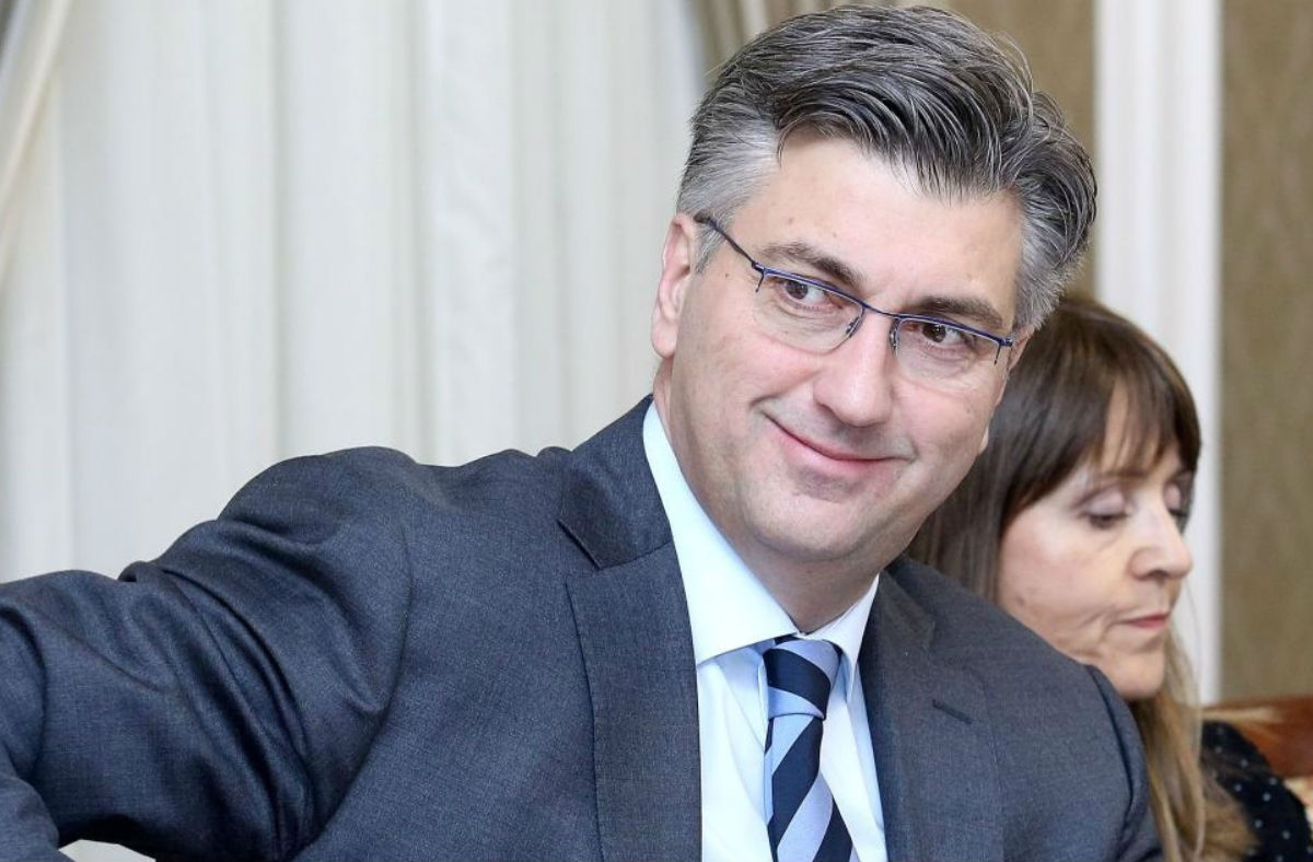 Plenković u Egiptu na sastanku EU-a i Arapske lige o migracijama