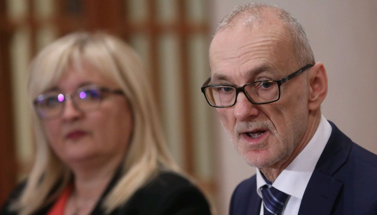 Mostov Podolnjak: Hrvatske političke elite ne žele referendume