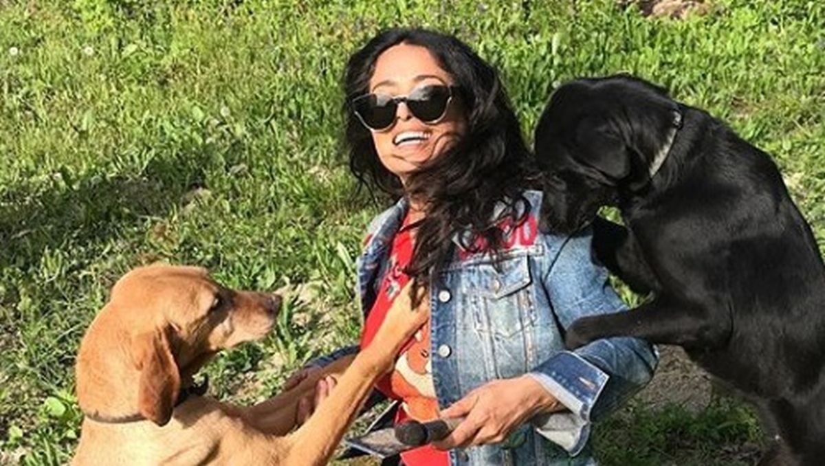 Salma Hayek Uskrs provela tražeći tartufe u Istri i čini se da se ludo zabavila