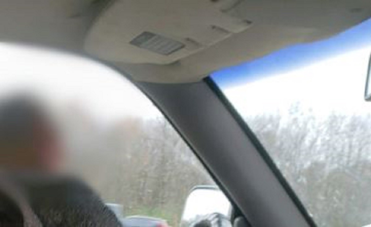 Bauljao po traci, policija nije mogla vjerovati što je imao u krilu