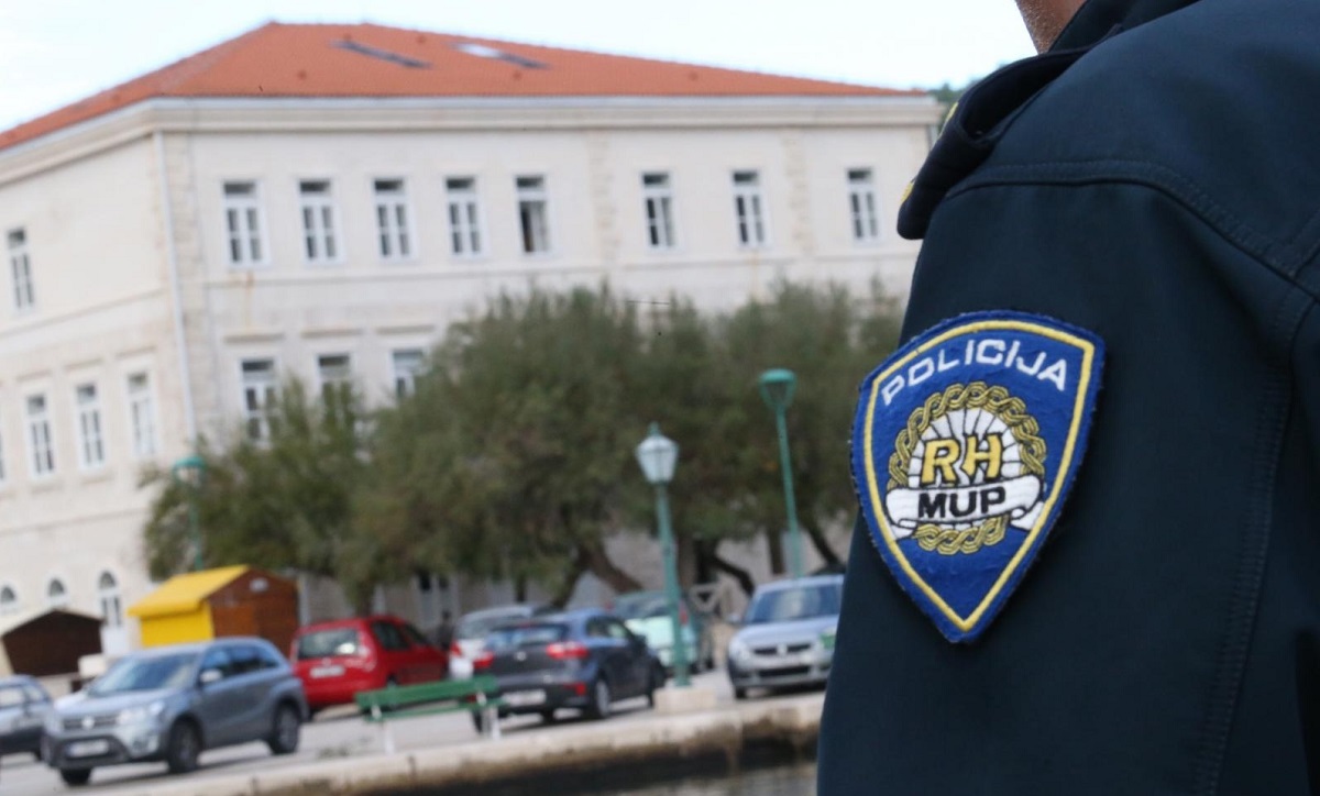 Tinejdžerski par krao po Novskoj, u pola sata pokrali dvije žene