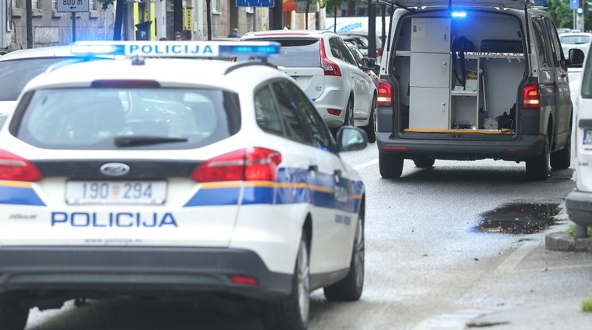 Pijan kod Zadra pokosio djevojku na semaforu