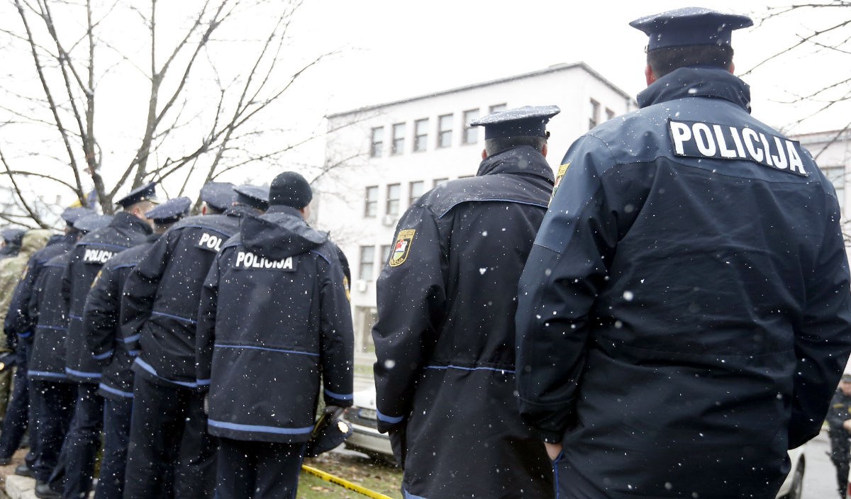 Ministar policije Republike Srpske provodi masovne smjene u ministarstvu