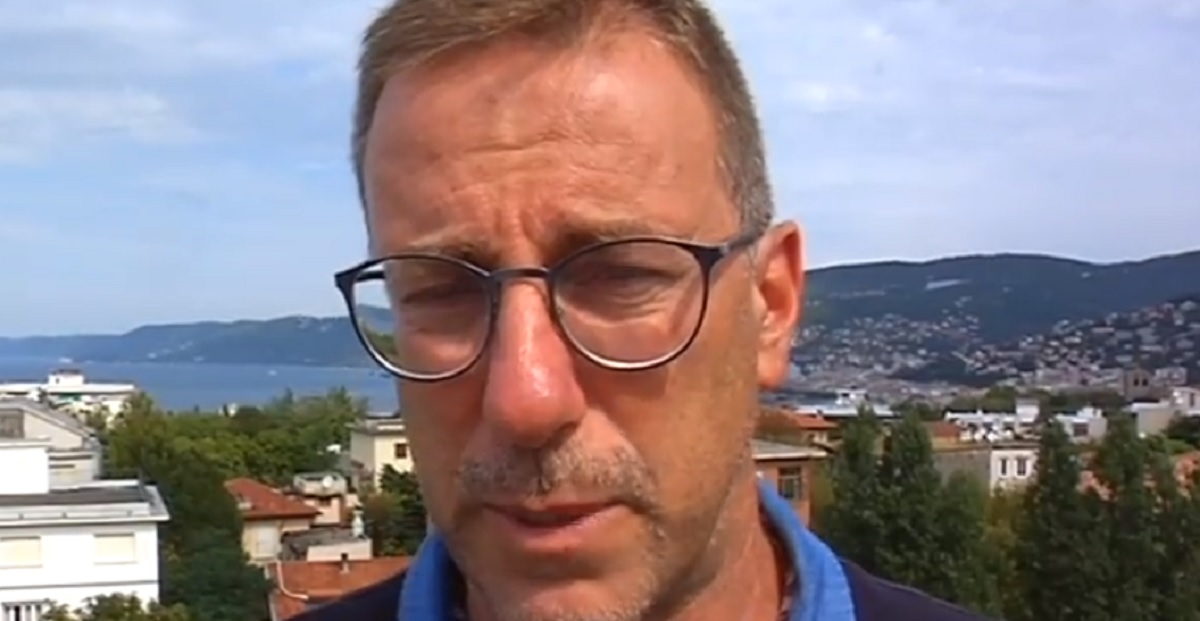 Zamjenik gradonačelnika Trsta beskućniku bacio robu u smeće: "Želim čist grad"