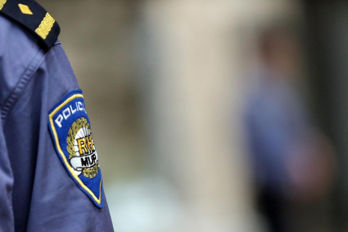 Mladića u Dalmaciji udario šakom u glavu pa ga onesviještenog mlatio nogom