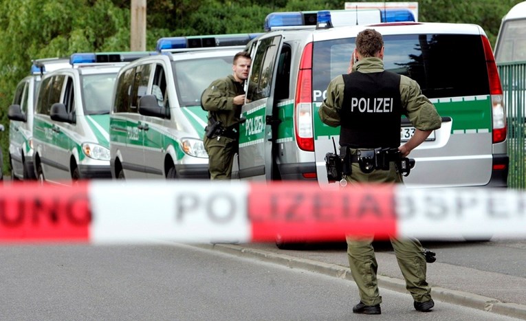 U Njemačkoj evakuirano najmanje šest sudova nakon prijetnji bombom
